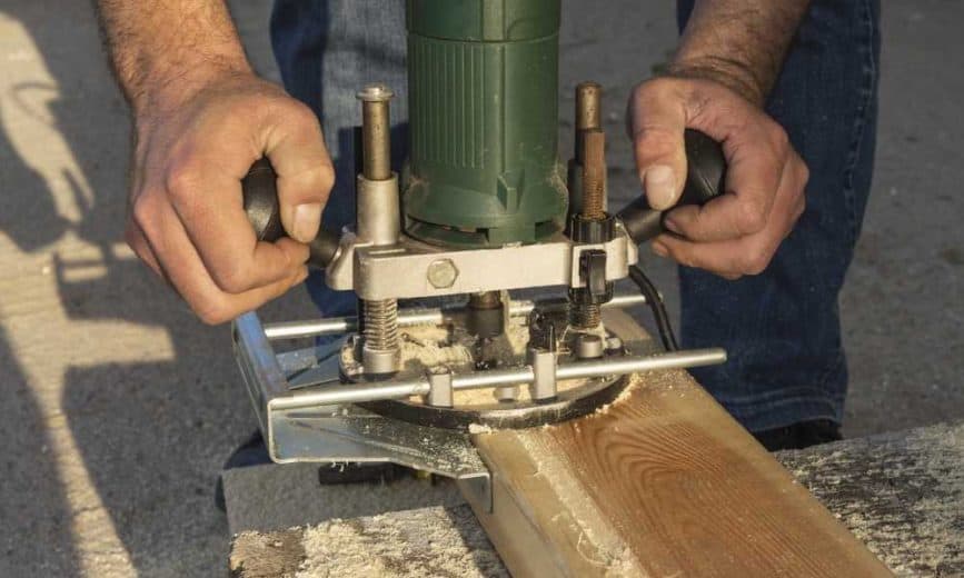 Tips On How To Plane Wood With A Router