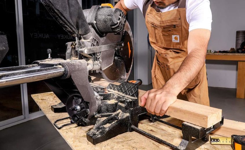 Kobalt Miter Saw Review Woodworkology