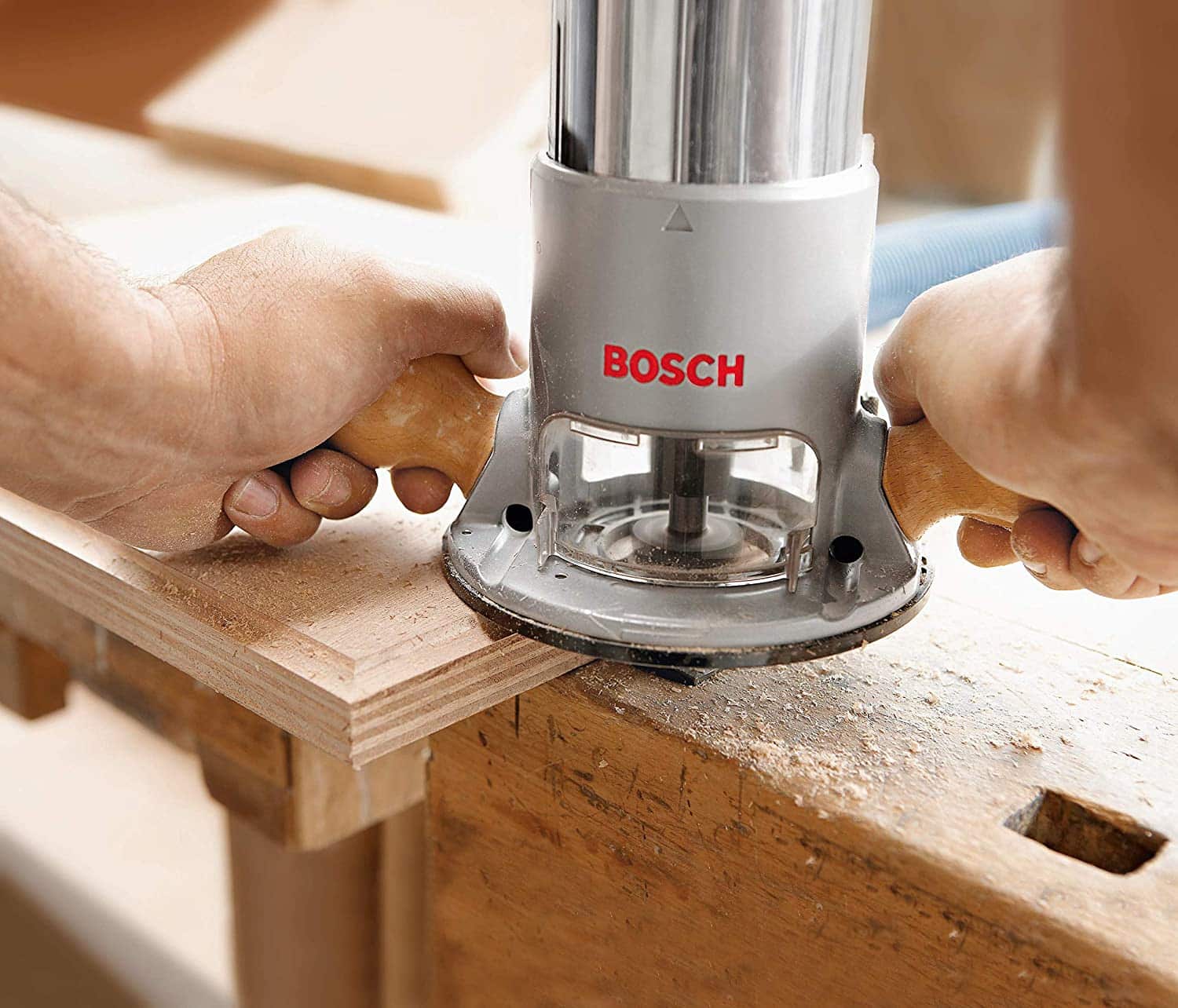 edging wood with bosch router